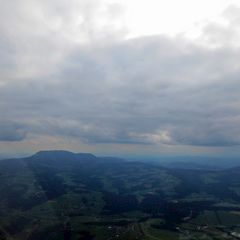 Flugwegposition um 14:46:10: Aufgenommen in der Nähe von Gemeinde Arzberg, 8162, Österreich in 1477 Meter